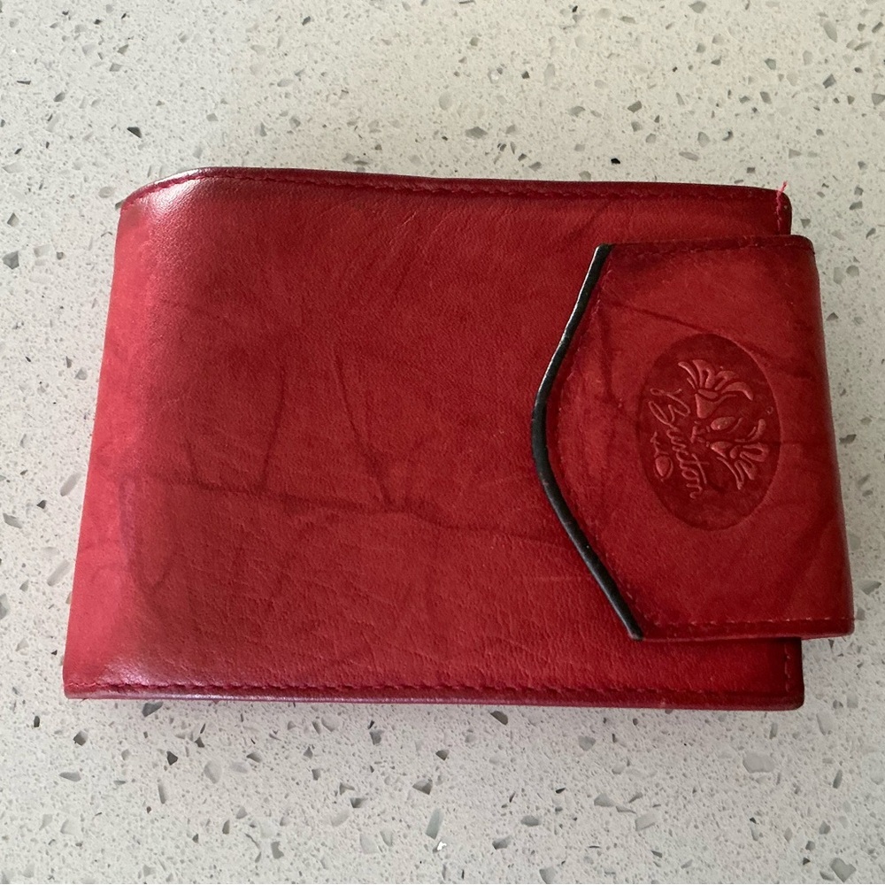 Buxton Genuine Leather Wallet Red Bifold – Classic Style – Excellent Condition